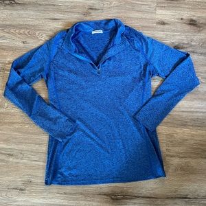 Athletic Half Zip Top with Thumbholes Large